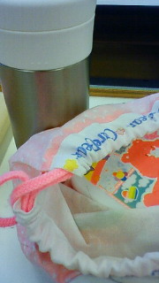 ���イ����